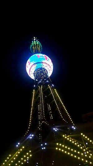 led dots Smart Lighting Tower show